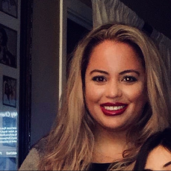 Meet your Posher, Renee - Picture 1 of 1